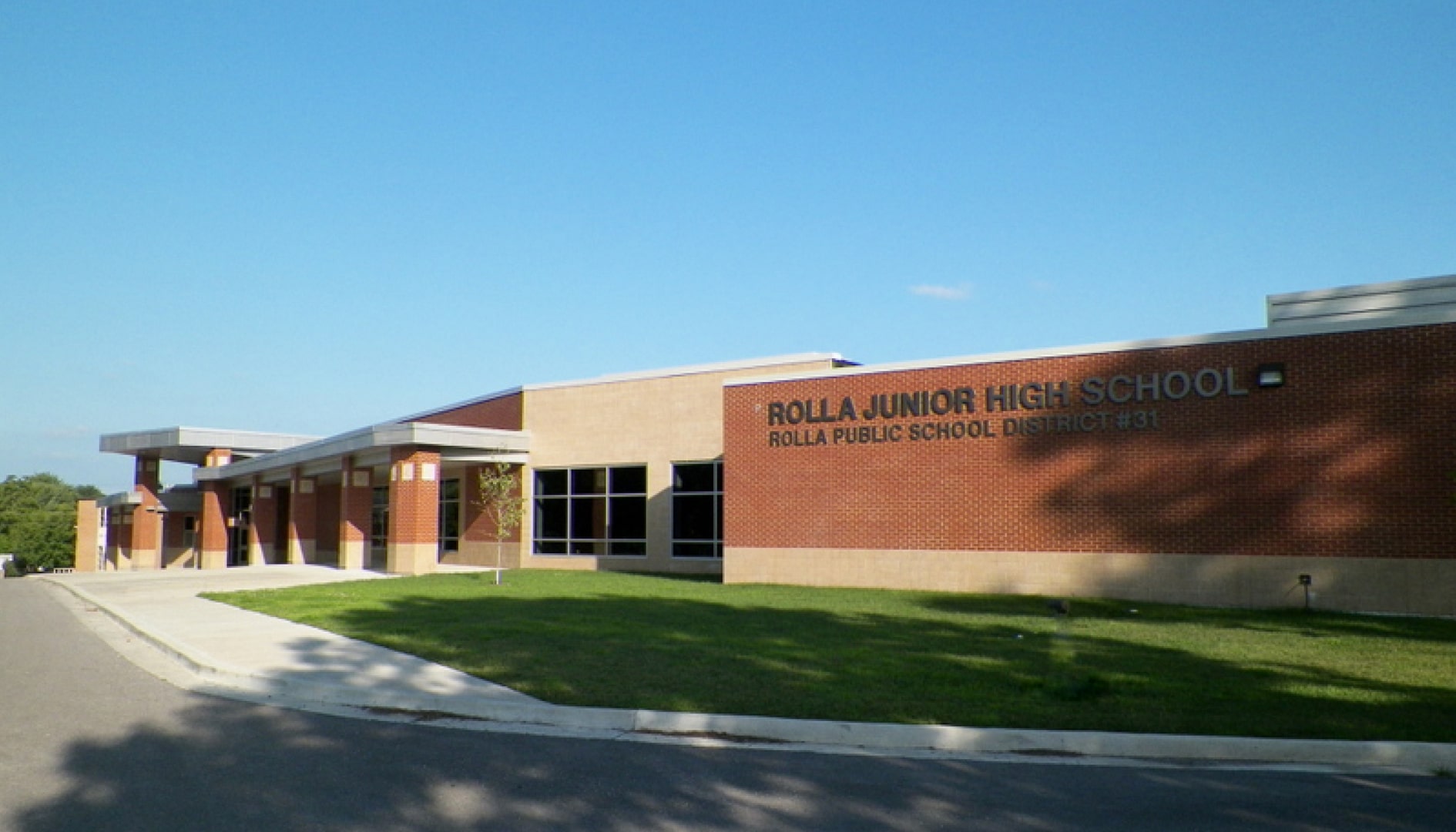 Rolla Junior High School - Hoener
